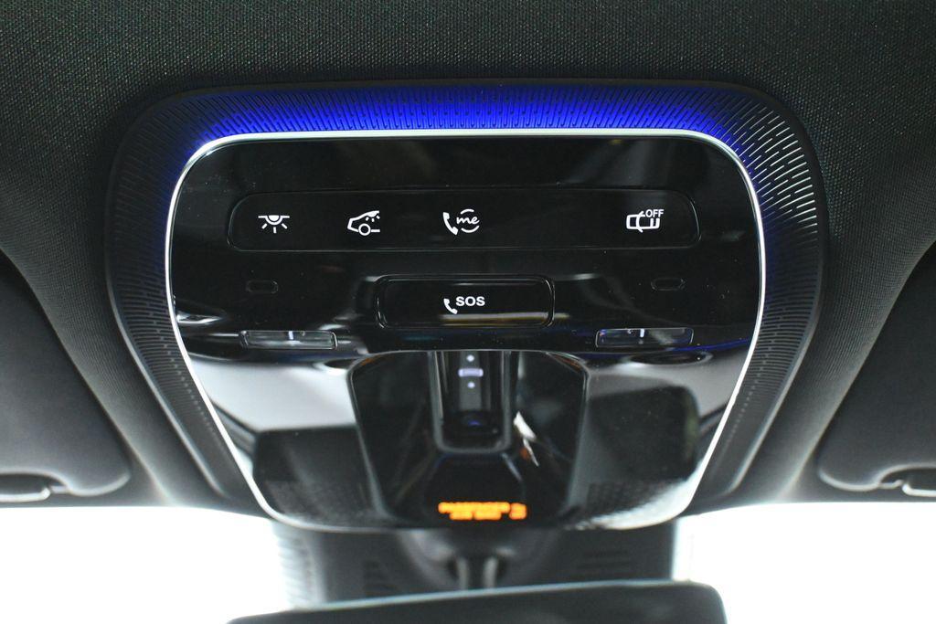 new 2026 Mercedes-Benz GLC 300 car, priced at $54,585