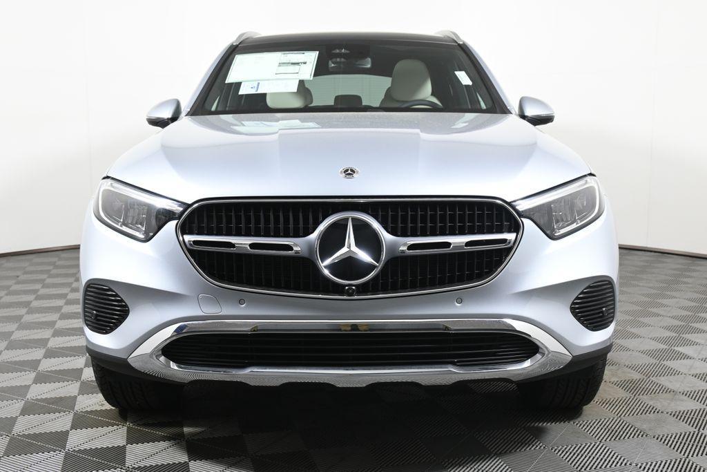 new 2025 Mercedes-Benz GLC 300 car, priced at $57,320