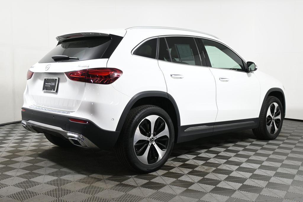 used 2025 Mercedes-Benz GLA 250 car, priced at $43,995