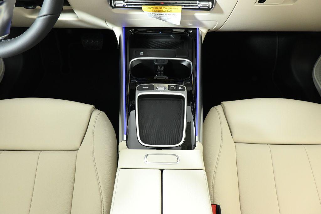 used 2025 Mercedes-Benz GLA 250 car, priced at $47,295