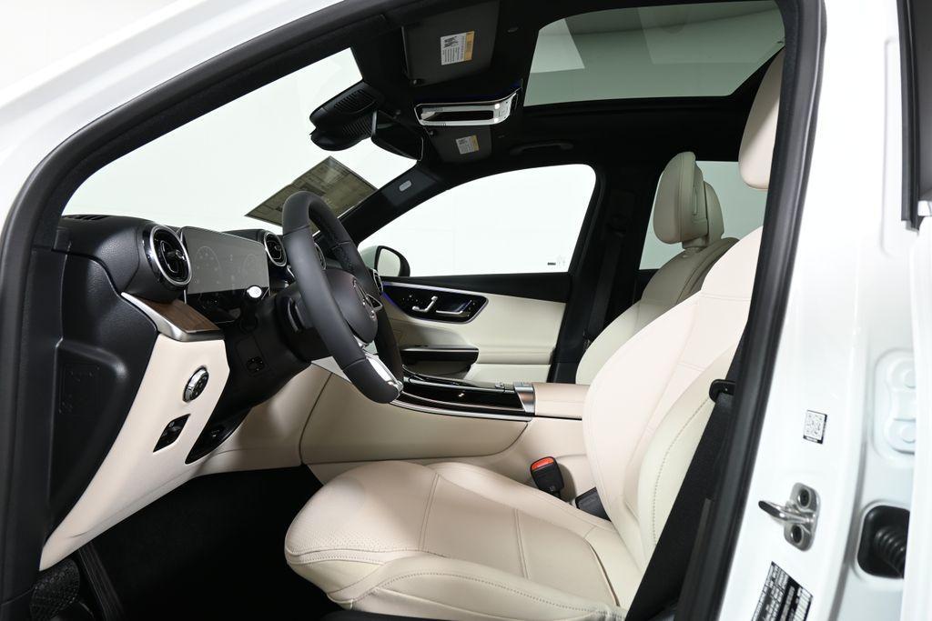 new 2026 Mercedes-Benz GLC 300 car, priced at $54,585