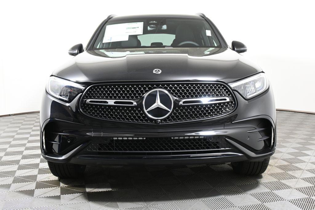 new 2025 Mercedes-Benz GLC 300 car, priced at $61,845