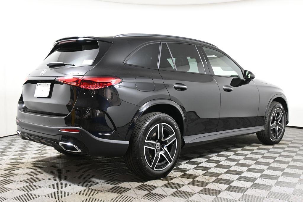 new 2025 Mercedes-Benz GLC 300 car, priced at $61,845