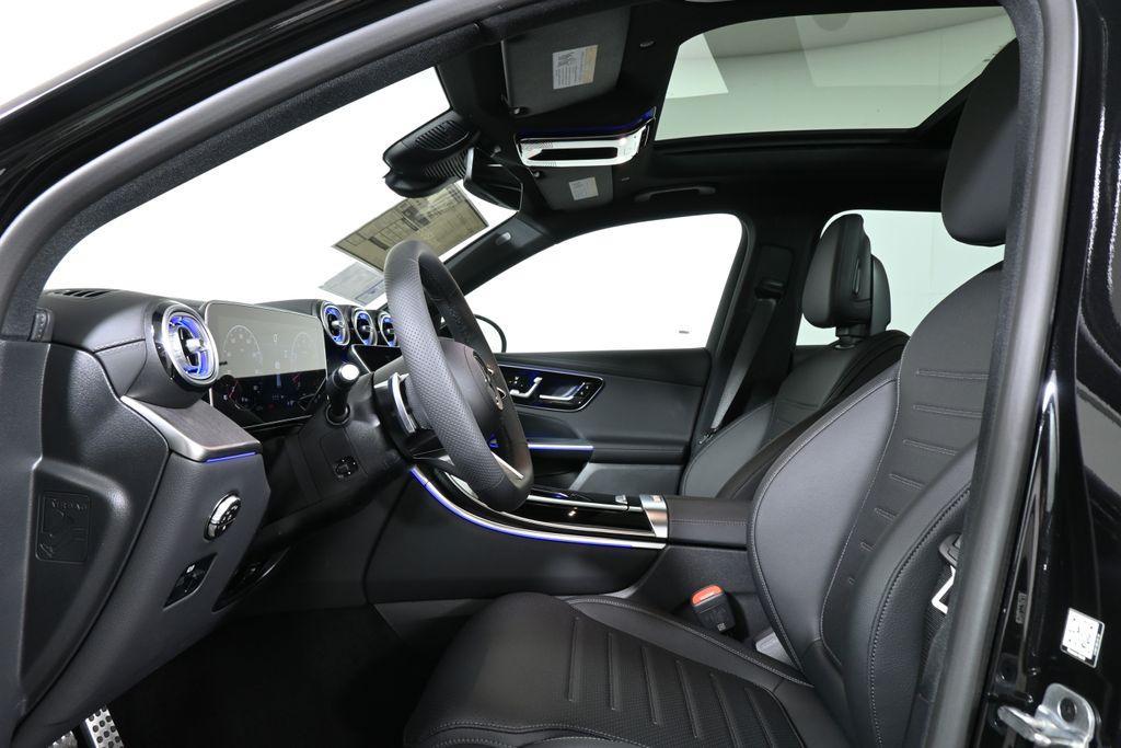 new 2025 Mercedes-Benz GLC 300 car, priced at $61,845