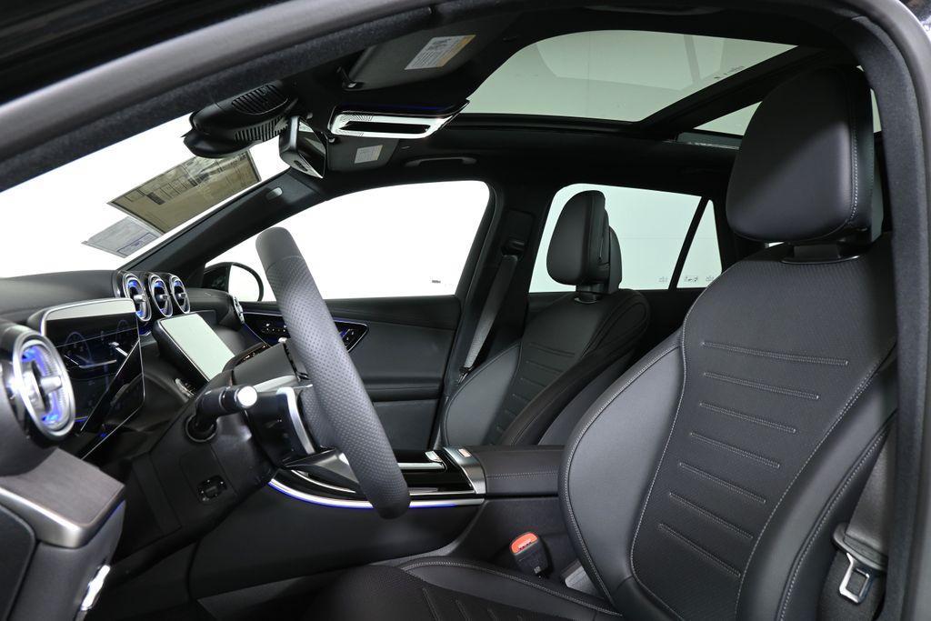 new 2025 Mercedes-Benz GLC 300 car, priced at $61,845