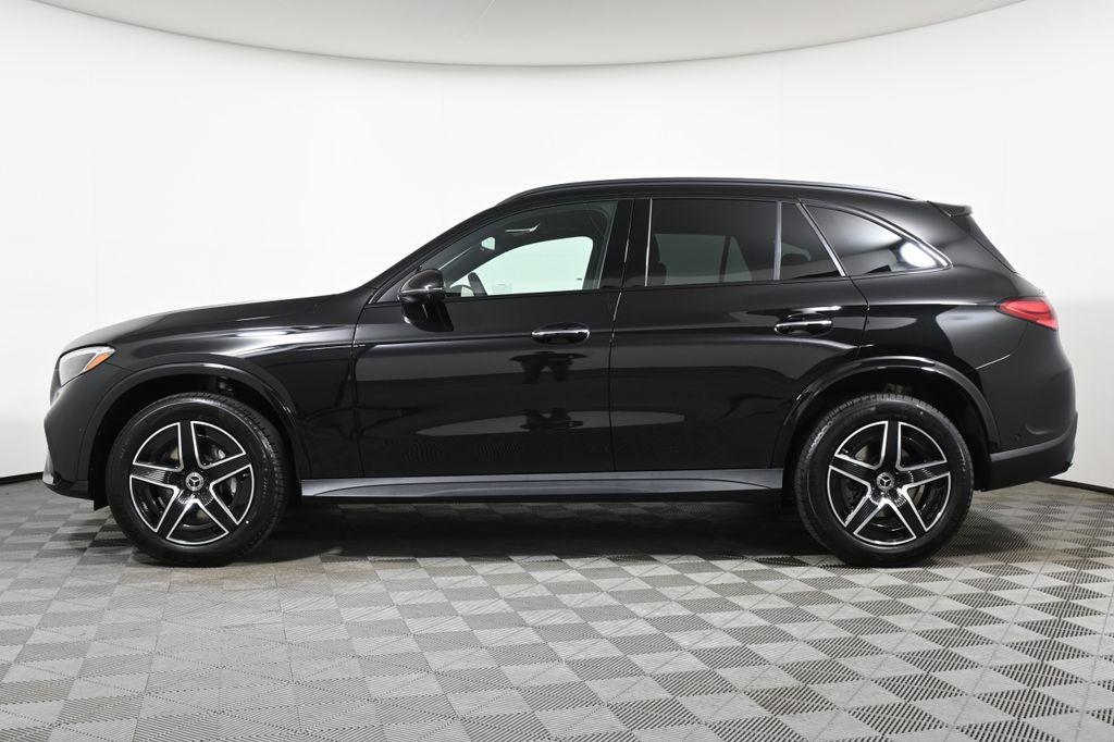 new 2025 Mercedes-Benz GLC 300 car, priced at $61,845