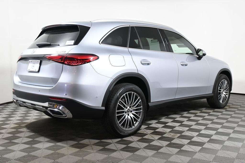 new 2025 Mercedes-Benz GLC 300 car, priced at $57,735