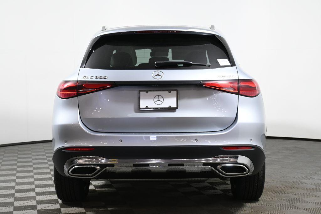 new 2025 Mercedes-Benz GLC 300 car, priced at $57,735