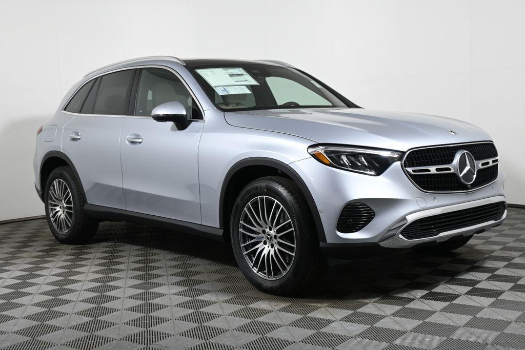 new 2025 Mercedes-Benz GLC 300 car, priced at $57,735