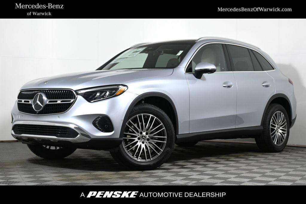 new 2025 Mercedes-Benz GLC 300 car, priced at $57,735