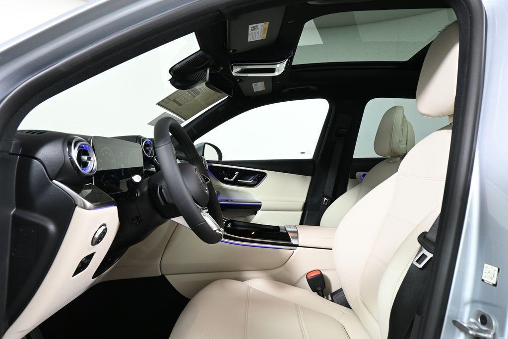 new 2025 Mercedes-Benz GLC 300 car, priced at $57,735