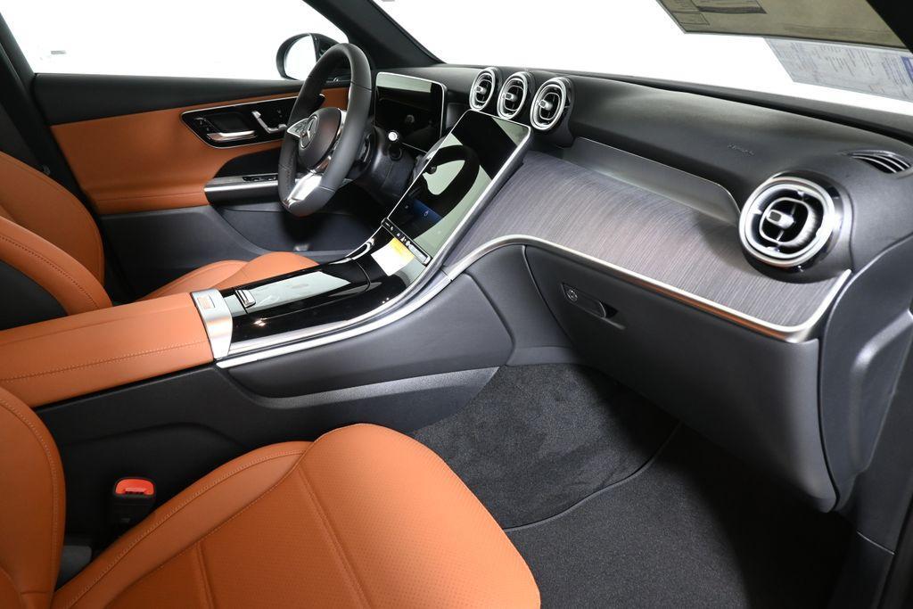 new 2026 Mercedes-Benz GLC 300 car, priced at $58,725