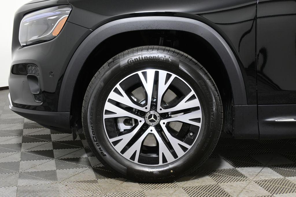 used 2025 Mercedes-Benz GLB 250 car, priced at $51,095