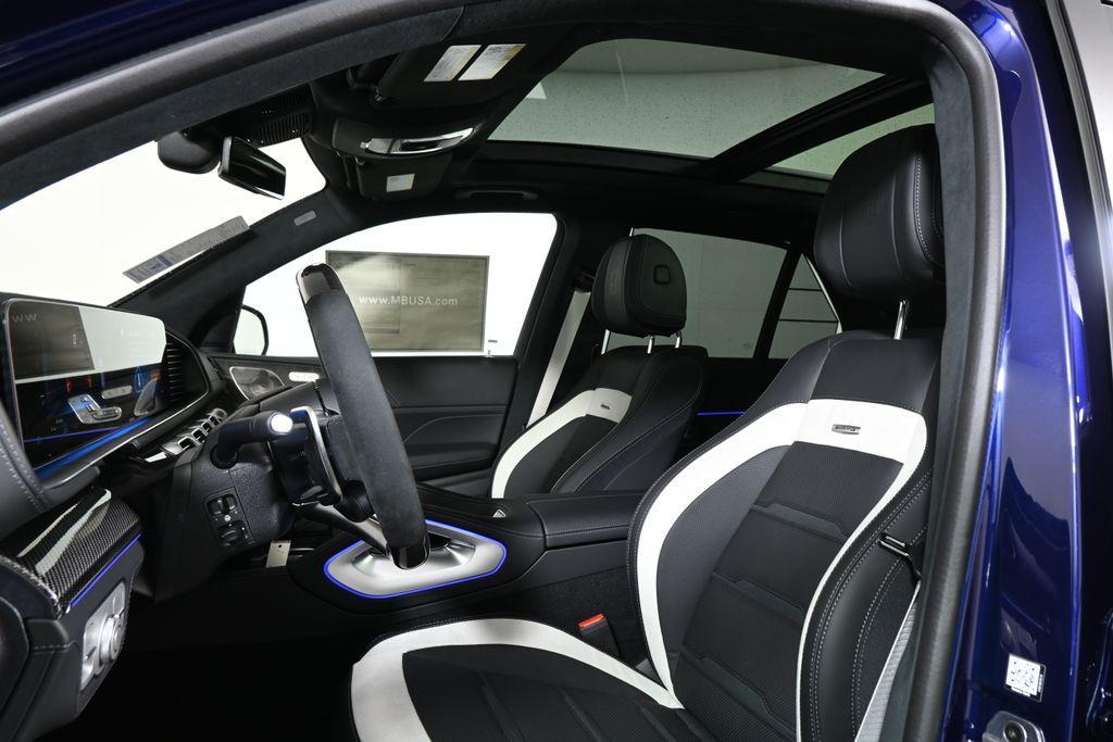new 2026 Mercedes-Benz AMG GLE 63 car, priced at $154,375