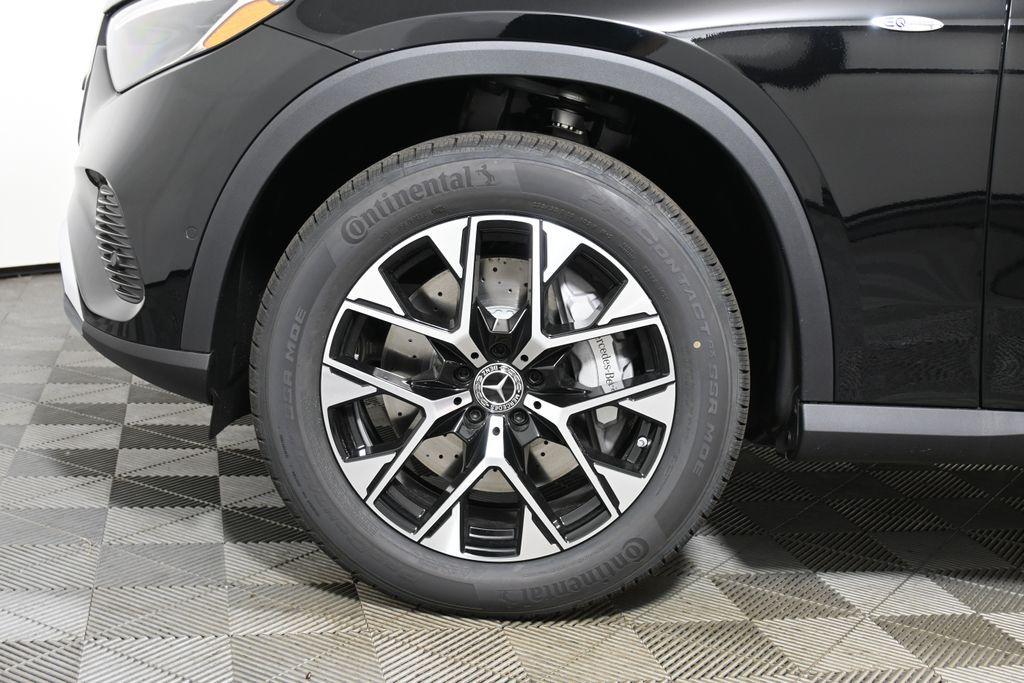 new 2025 Mercedes-Benz GLC 350e car, priced at $65,570