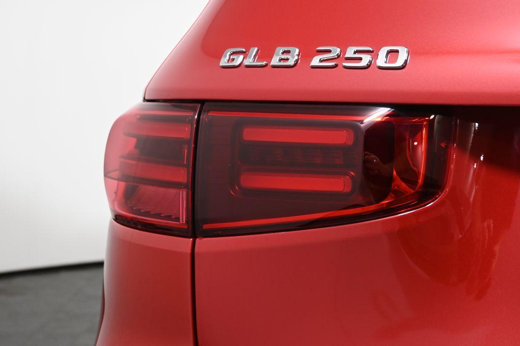 new 2026 Mercedes-Benz GLB 250 car, priced at $53,960