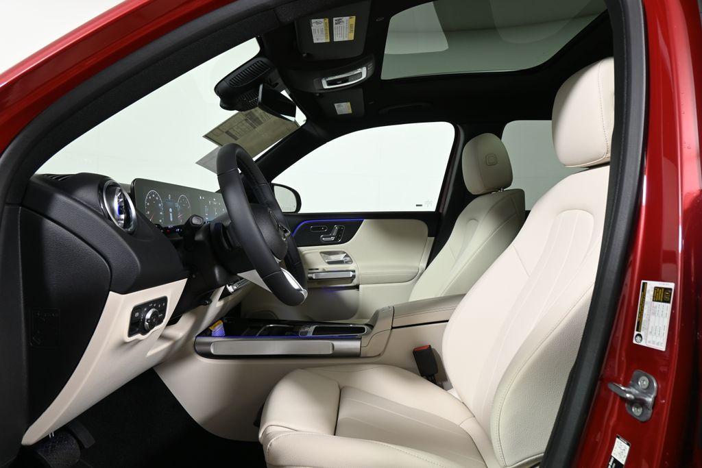 new 2026 Mercedes-Benz GLB 250 car, priced at $53,960