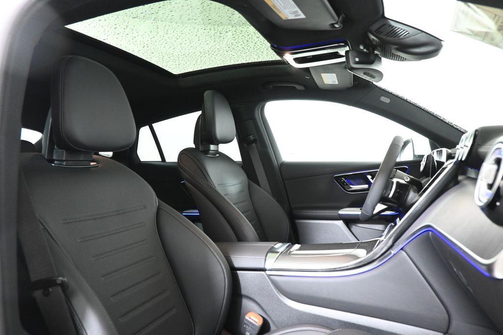 new 2025 Mercedes-Benz GLC 300 car, priced at $64,885