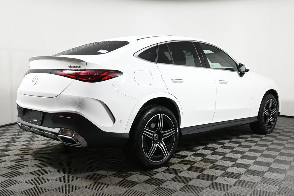 new 2025 Mercedes-Benz GLC 300 car, priced at $64,885