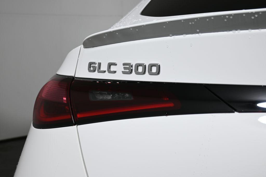 used 2025 Mercedes-Benz GLC 300 car, priced at $57,895