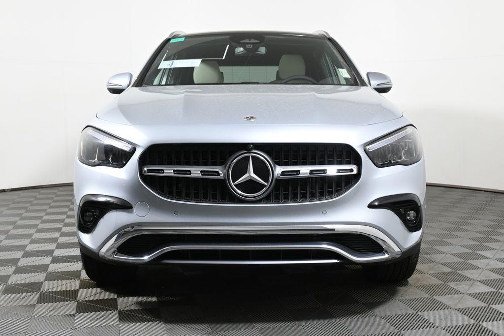 new 2025 Mercedes-Benz GLA 250 car, priced at $52,635