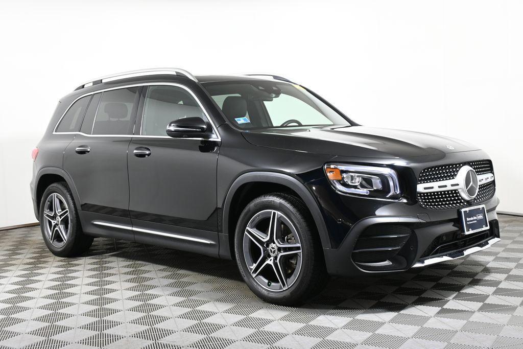 used 2022 Mercedes-Benz GLB 250 car, priced at $34,495