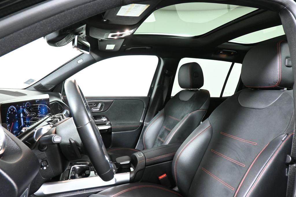 used 2022 Mercedes-Benz GLB 250 car, priced at $34,495