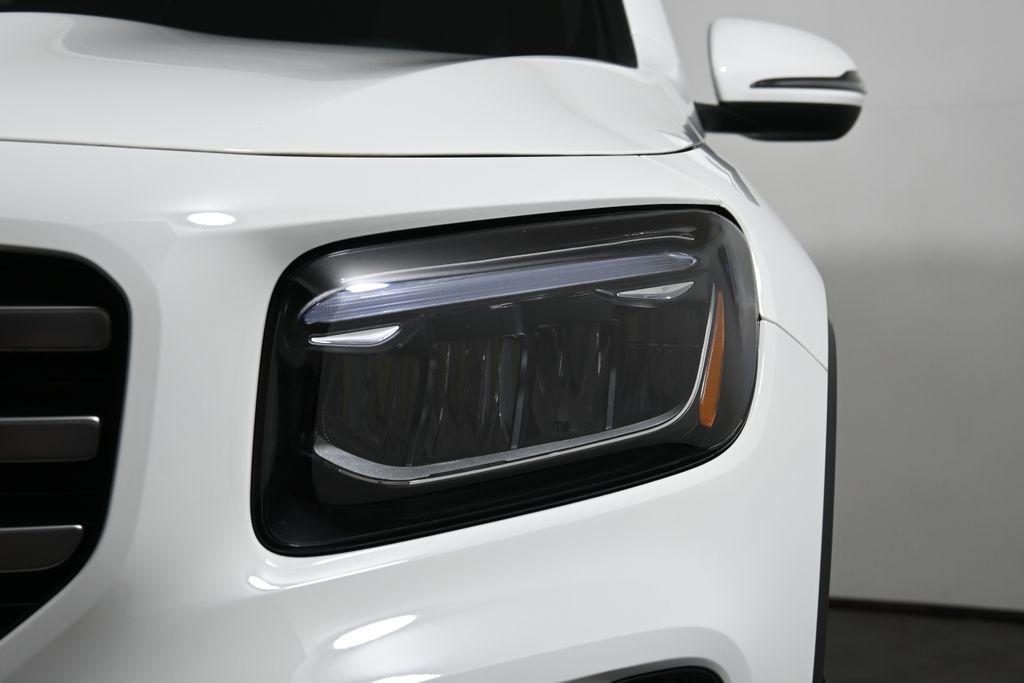 used 2025 Mercedes-Benz GLB 250 car, priced at $44,495