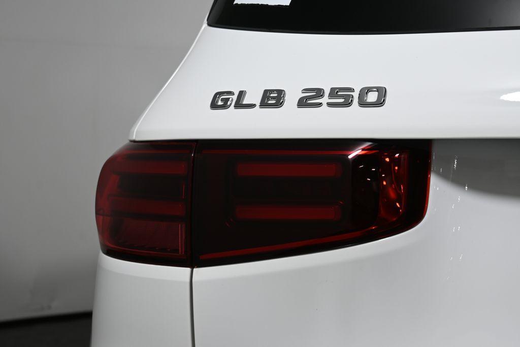 used 2025 Mercedes-Benz GLB 250 car, priced at $44,495