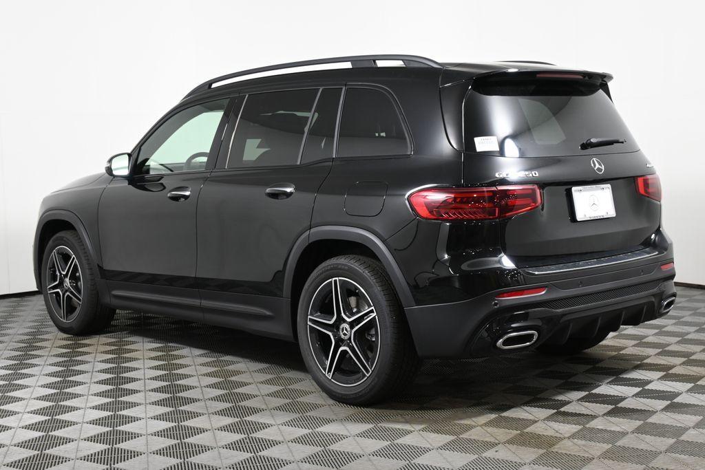 new 2025 Mercedes-Benz GLB 250 car, priced at $55,870
