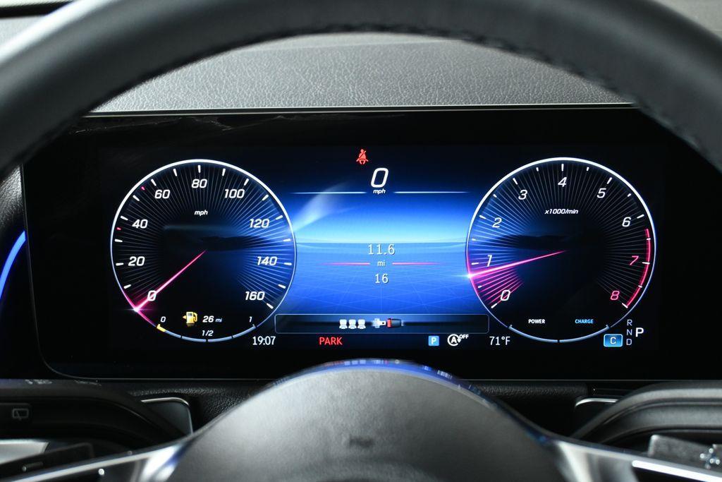 new 2026 Mercedes-Benz GLB 250 car, priced at $51,930