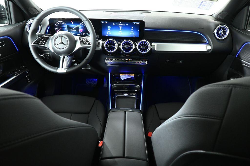 new 2026 Mercedes-Benz GLB 250 car, priced at $51,930