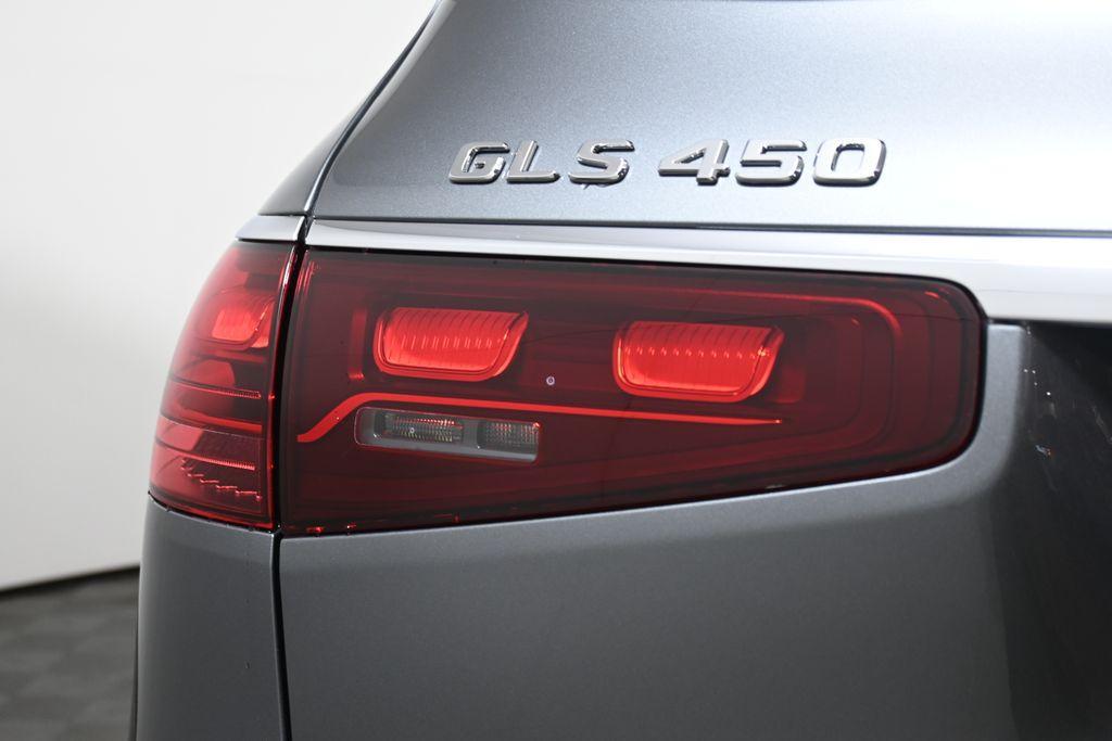 new 2026 Mercedes-Benz GLS 450 car, priced at $101,215