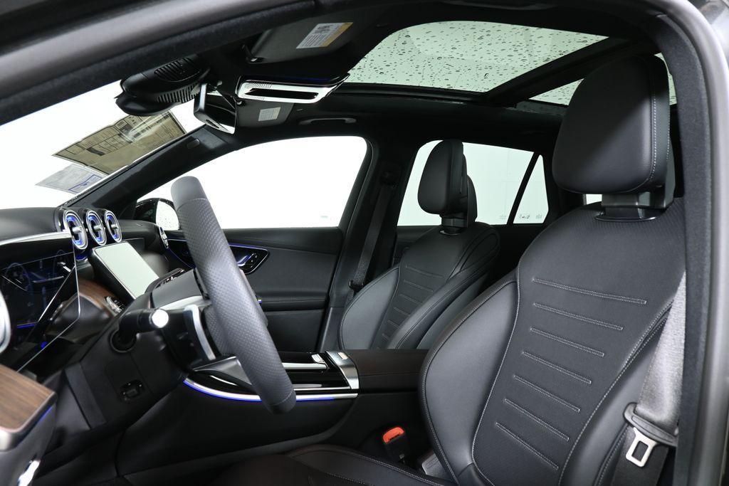 new 2025 Mercedes-Benz GLC 300 car, priced at $60,970