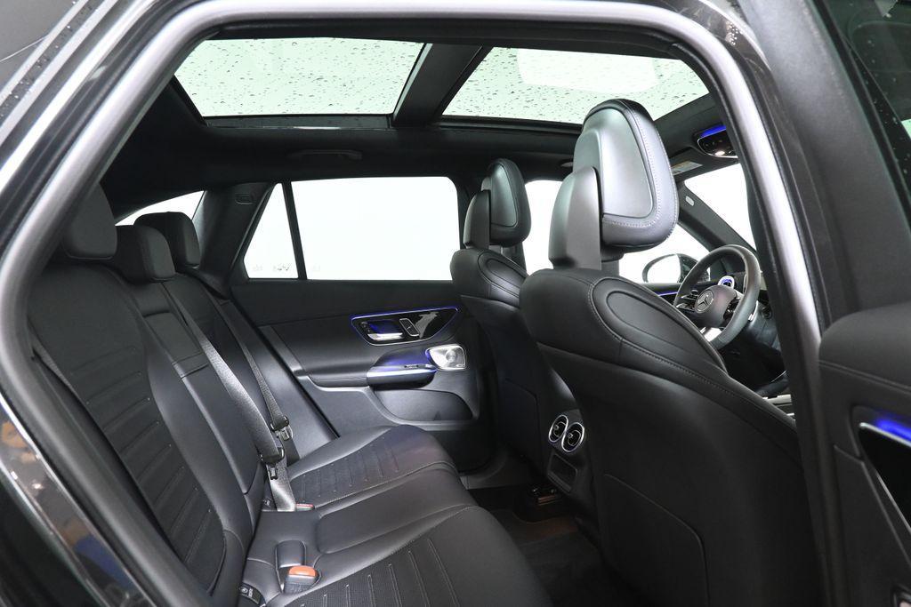 new 2025 Mercedes-Benz GLC 300 car, priced at $60,970