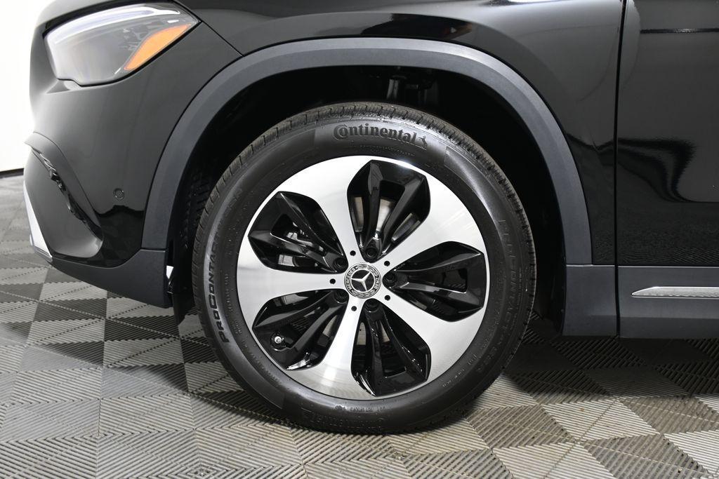 new 2026 Mercedes-Benz GLA 250 car, priced at $49,725