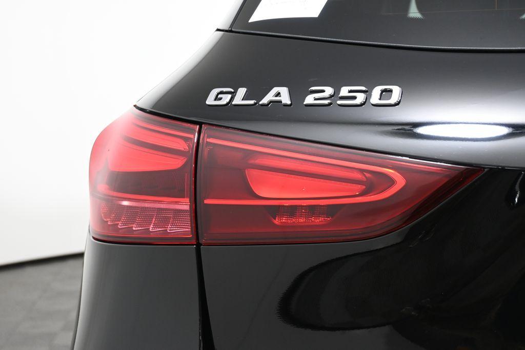 new 2026 Mercedes-Benz GLA 250 car, priced at $49,725
