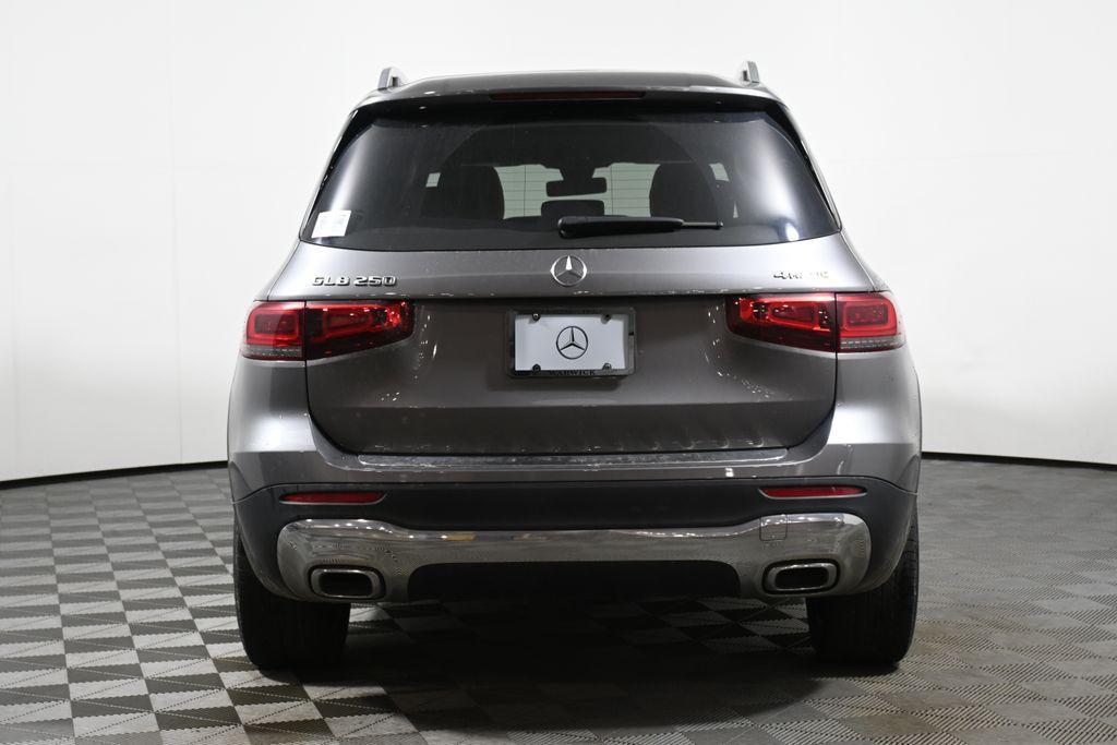 used 2022 Mercedes-Benz GLB 250 car, priced at $27,495