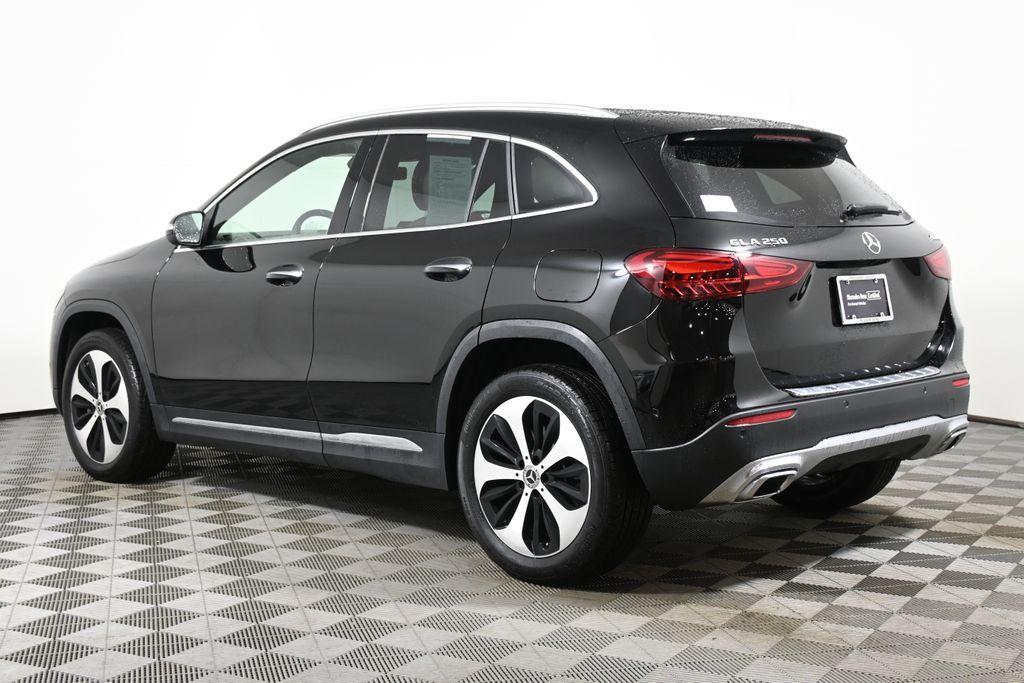 used 2025 Mercedes-Benz GLA 250 car, priced at $44,895
