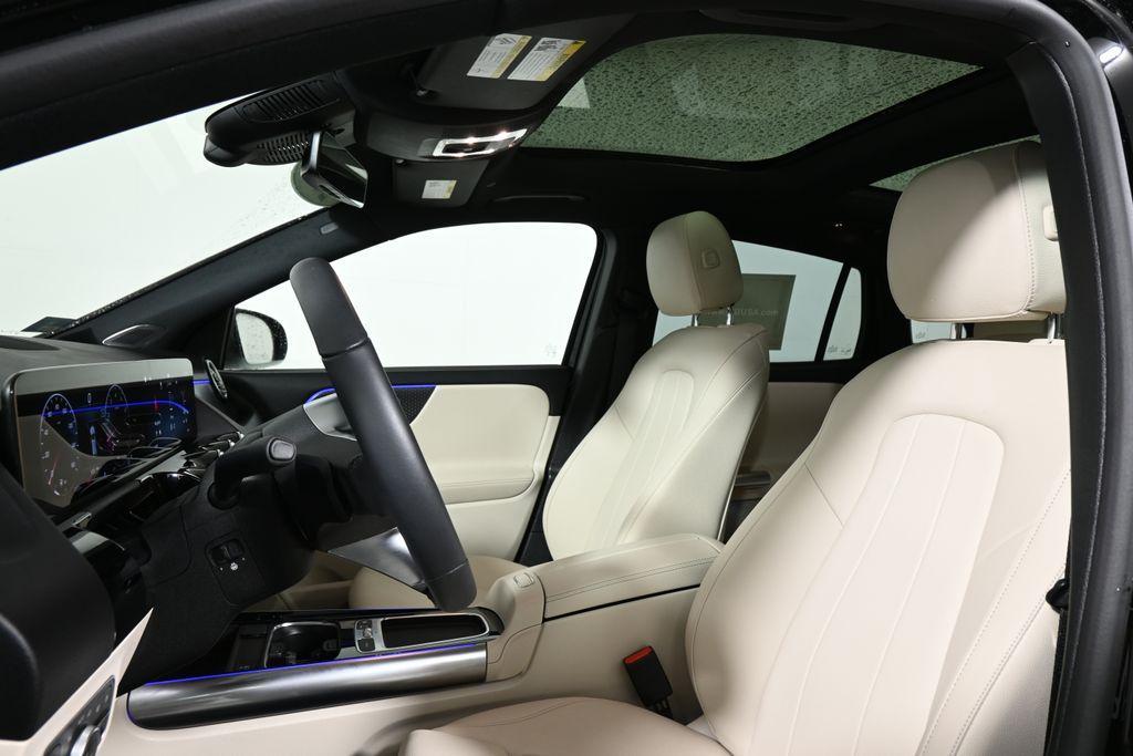 used 2025 Mercedes-Benz GLA 250 car, priced at $44,895