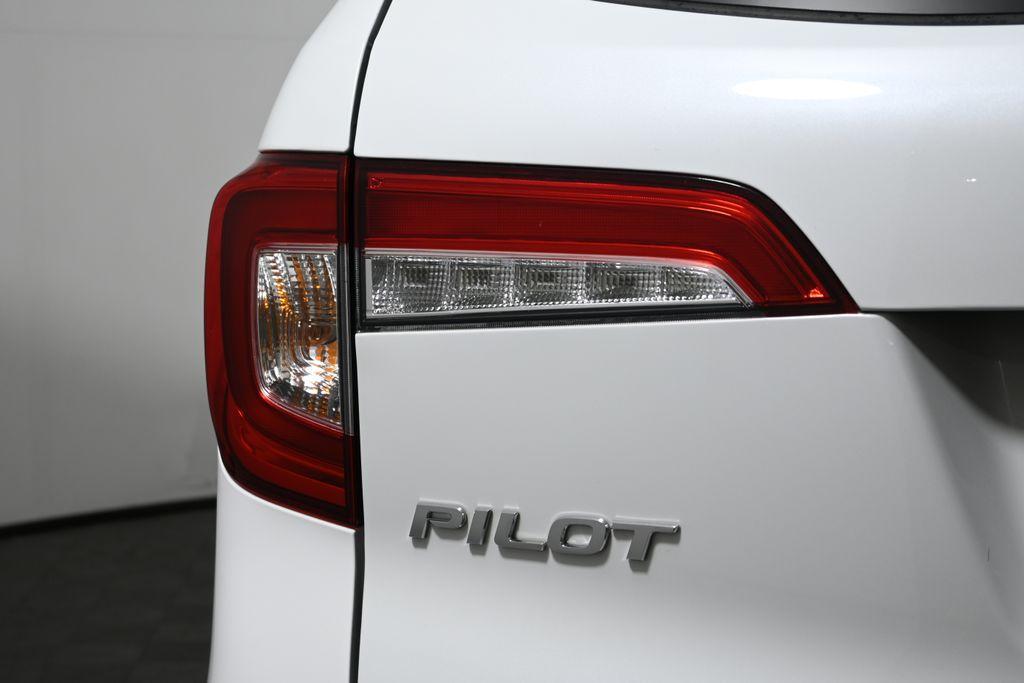 used 2020 Honda Pilot car, priced at $24,995