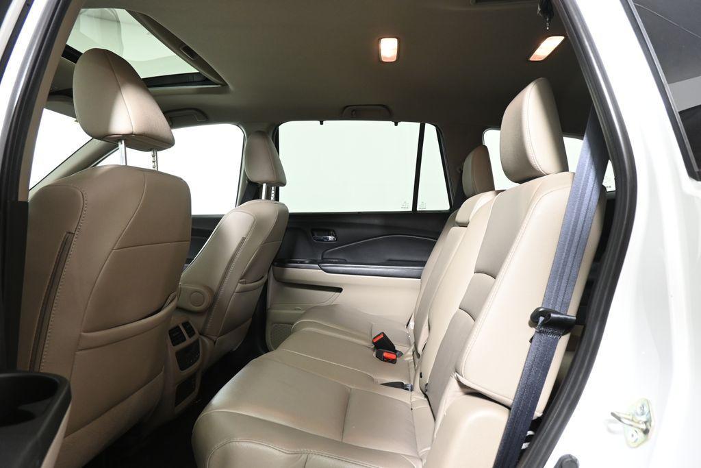 used 2020 Honda Pilot car, priced at $24,995