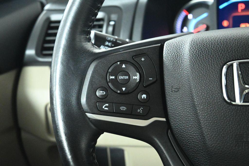used 2020 Honda Pilot car, priced at $24,995