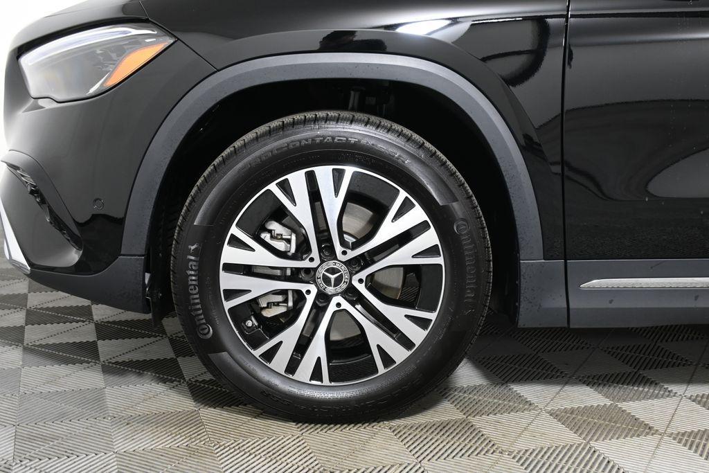 used 2025 Mercedes-Benz GLA 250 car, priced at $43,795
