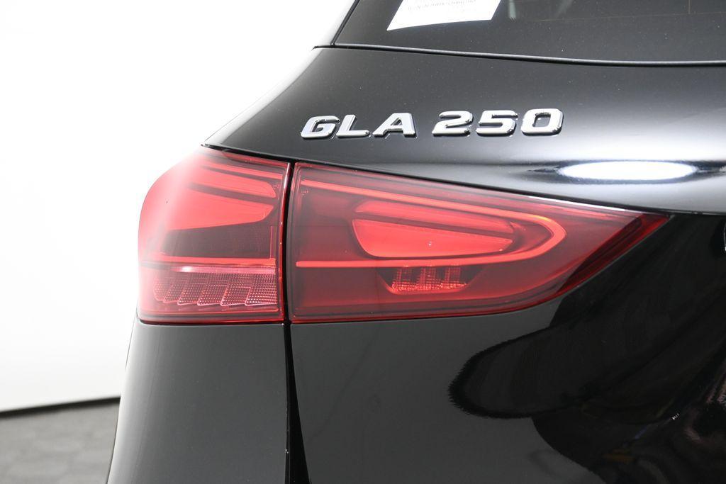 used 2025 Mercedes-Benz GLA 250 car, priced at $43,795