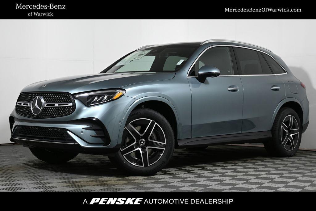 new 2026 Mercedes-Benz GLC 350e car, priced at $69,450