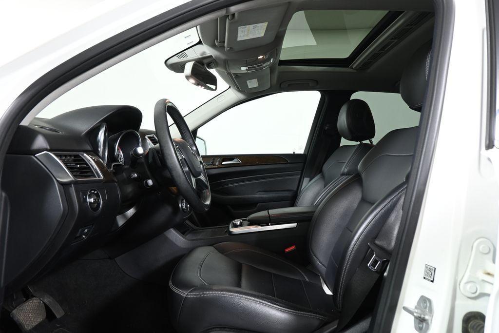 used 2015 Mercedes-Benz M-Class car, priced at $12,000