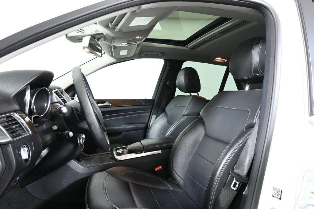 used 2015 Mercedes-Benz M-Class car, priced at $12,000