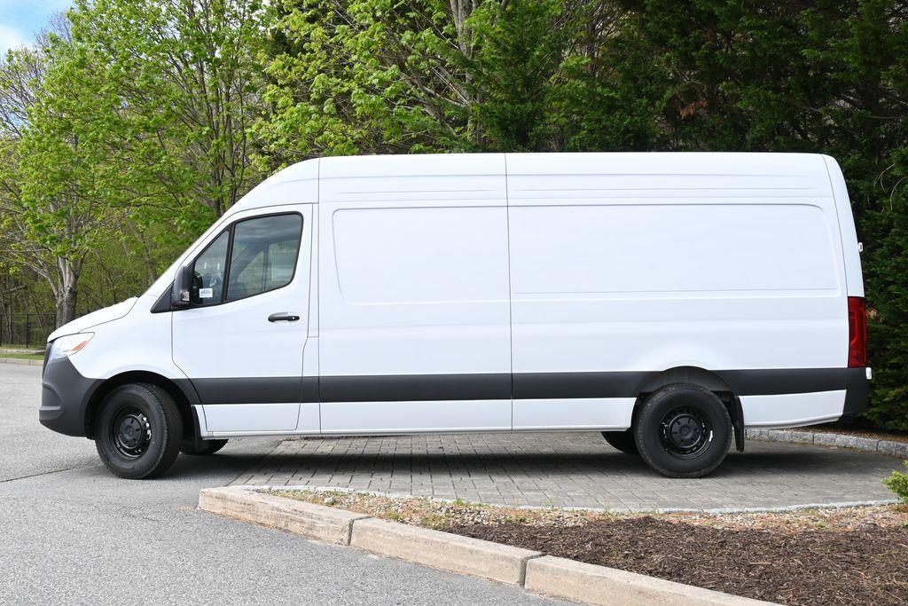 new 2025 Mercedes-Benz Sprinter 2500 car, priced at $66,113