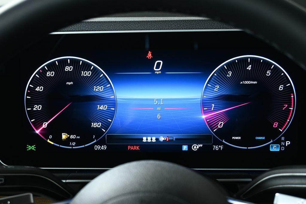 new 2025 Mercedes-Benz GLE 450 car, priced at $80,145